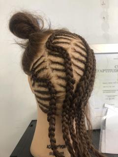 Service : coiffure afro Service : coiffure afro