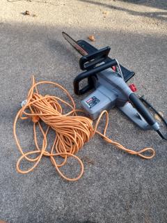 Location : tronconneuse Location : tronconneuse