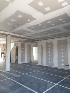 Service : multi services Service : multi services