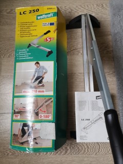 Location : scie a onglet Location : scie a onglet