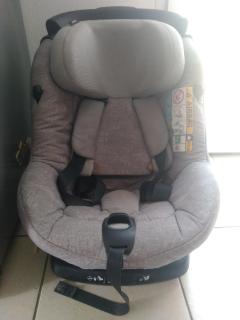 Location : siege auto enfant Location : siege auto enfant