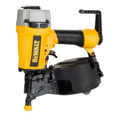 Location : cloueuse Location : cloueuse