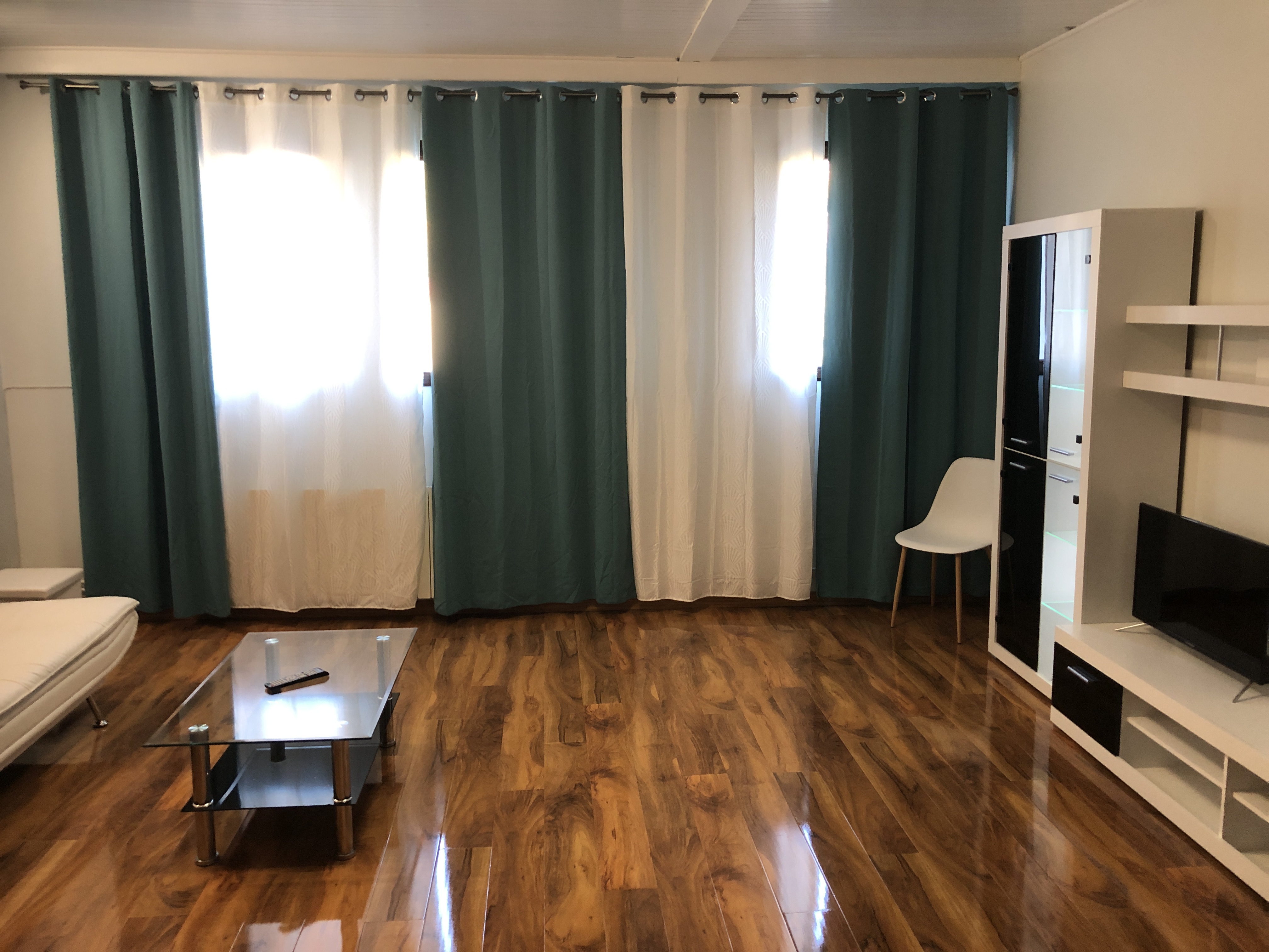 Service pose de carrelage 54 entre particuliers