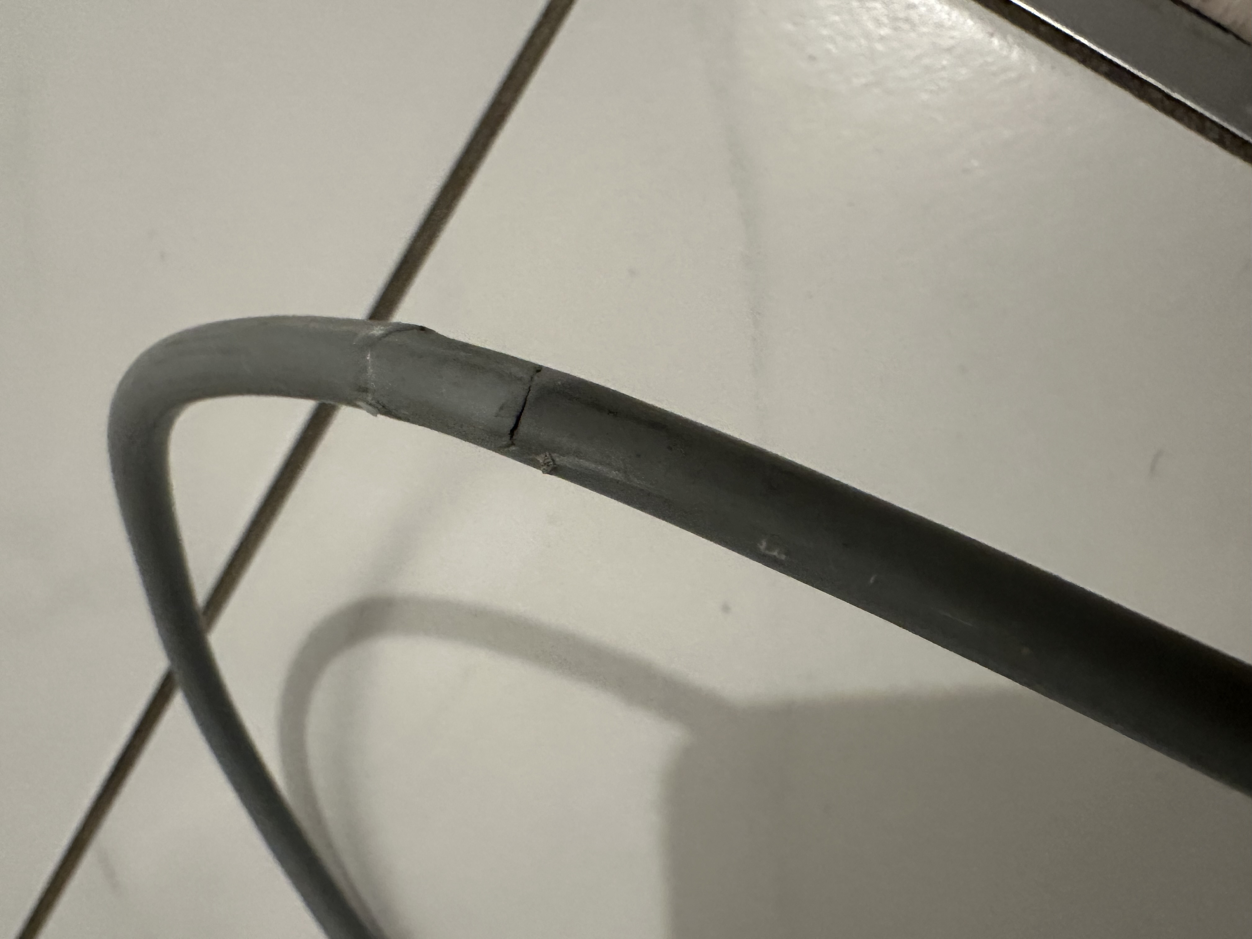 Service reparateur electromenager 93 entre particuliers