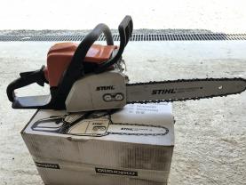 Location : tronconneuse Location : tronconneuse