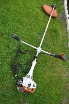 Location : debroussailleuse Location : debroussailleuse