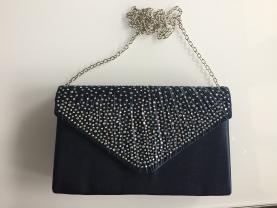 Location : sac a main Location : sac a main