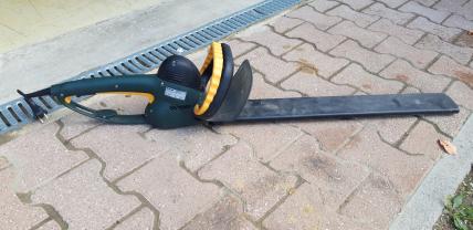 Location : taille haie Location : taille haie