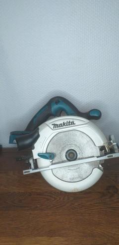 Location : scie circulaire Location : scie circulaire