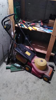 Location : tondeuse Location : tondeuse