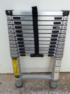 Location : echelle Location : echelle