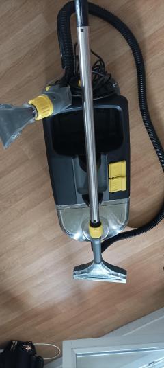 Location : shampouineuse Location : shampouineuse