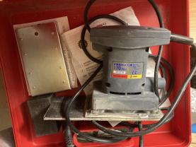 Location : ponceuse Location : ponceuse