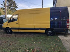 Location : fourgon Location : fourgon