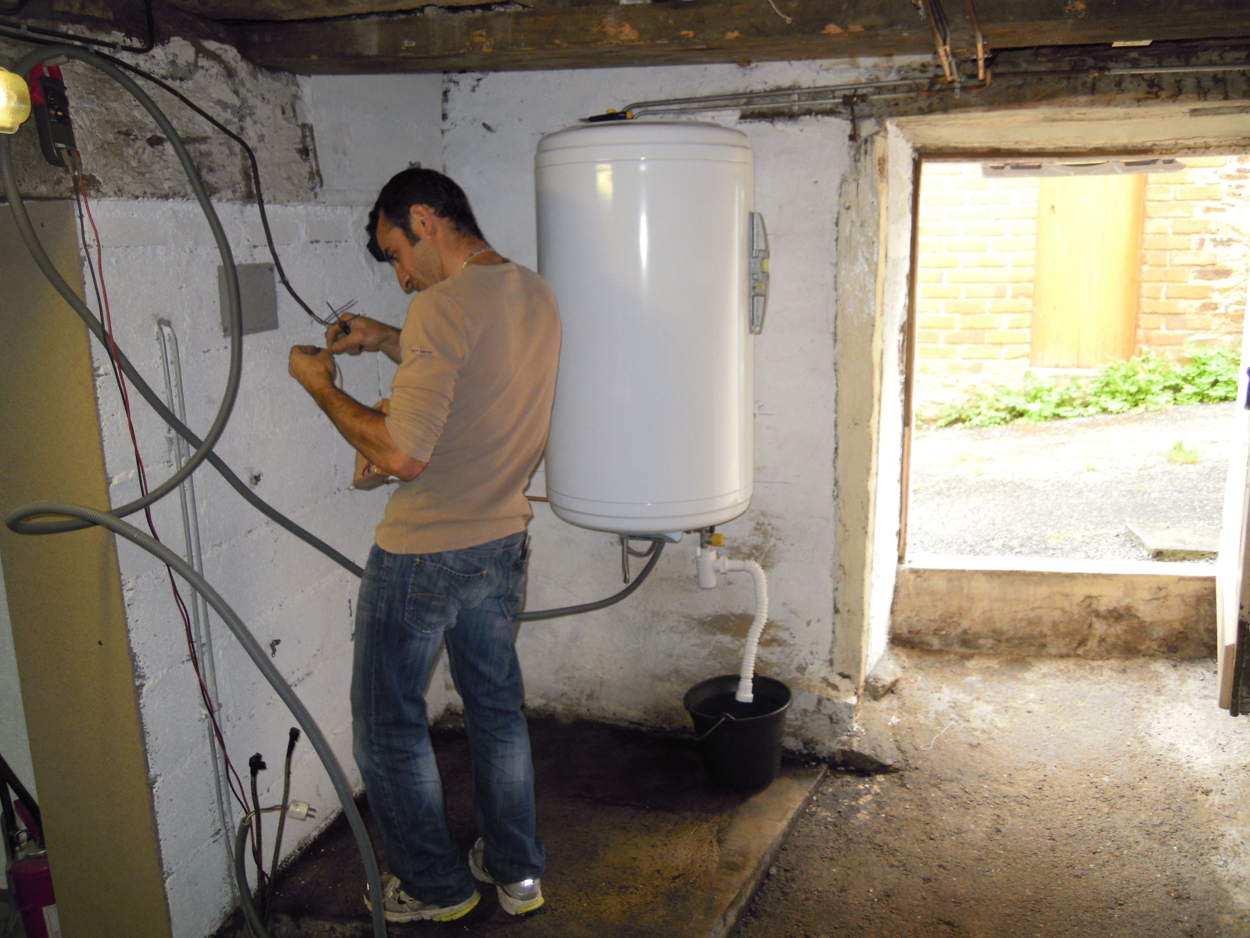 Service electricien 33 entre particuliers