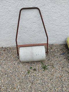 Location : rouleau a gazon Location : rouleau a gazon