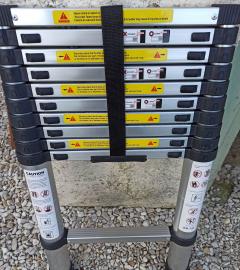 Location : echelle Location : echelle