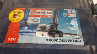 Location : perforateur Location : perforateur