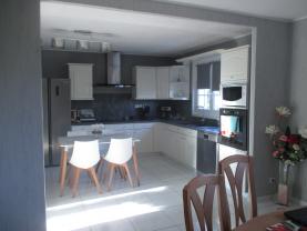 Service : montage de meubles Service : montage de meubles