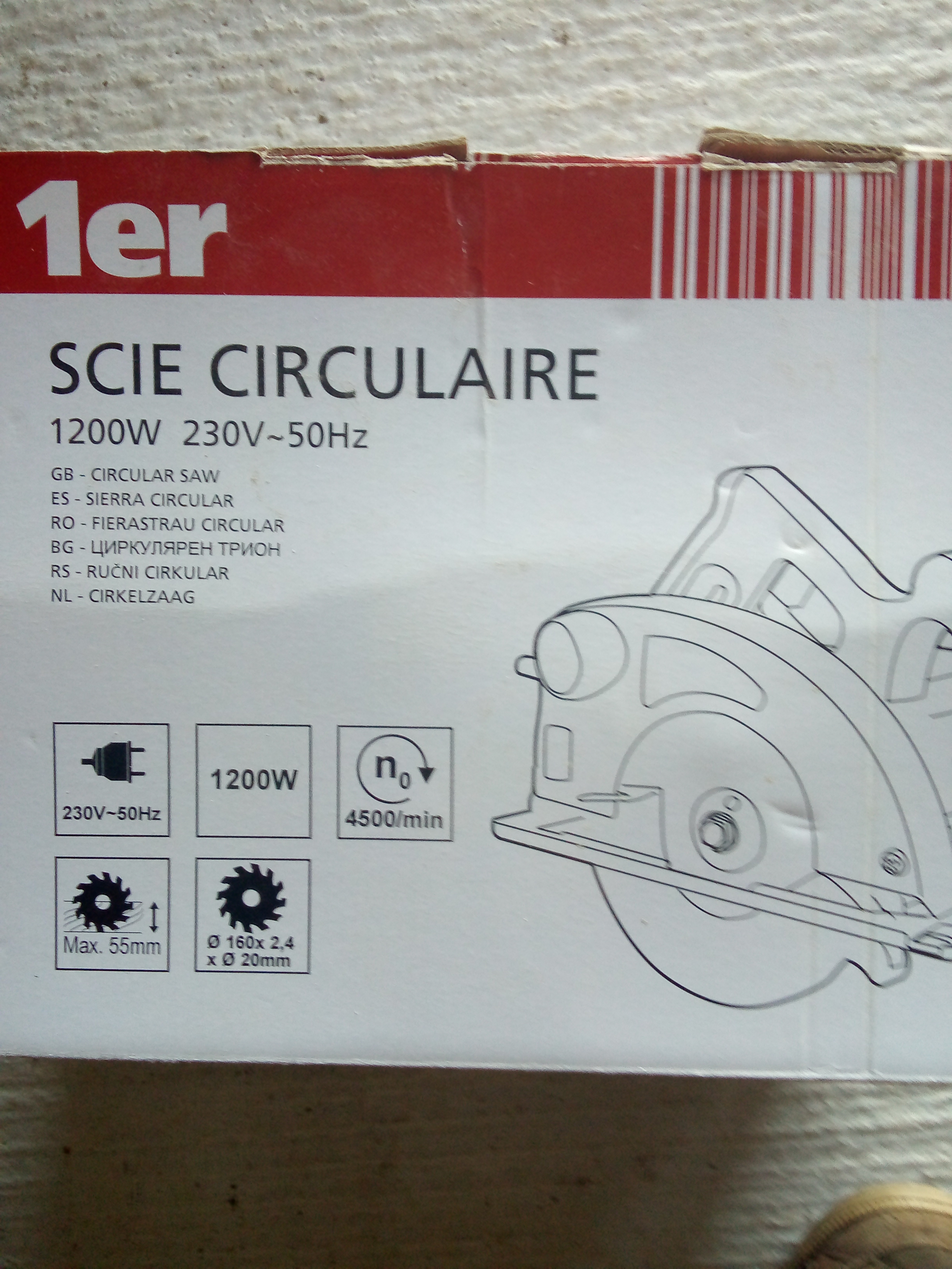 Location scie circulaire 61 entre particuliers