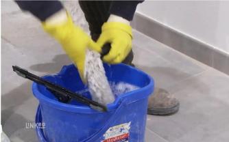 Service : aide menagere Service : aide menagere