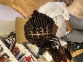 Service : tresses africaines Service : tresses africaines