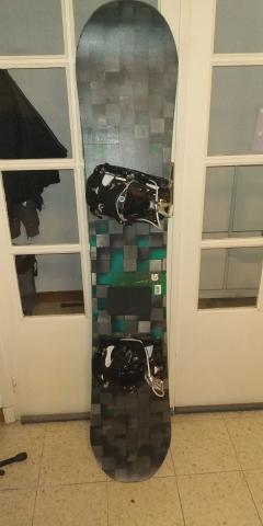 Location : snowboard Location : snowboard