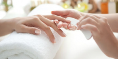 Service : manucure Service : manucure