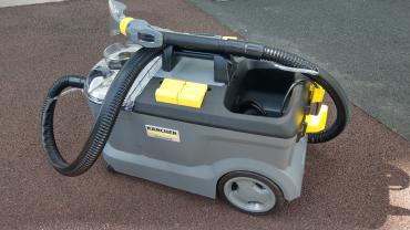 Location : shampouineuse Location : shampouineuse