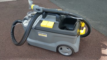 Location : shampouineuse Location : shampouineuse