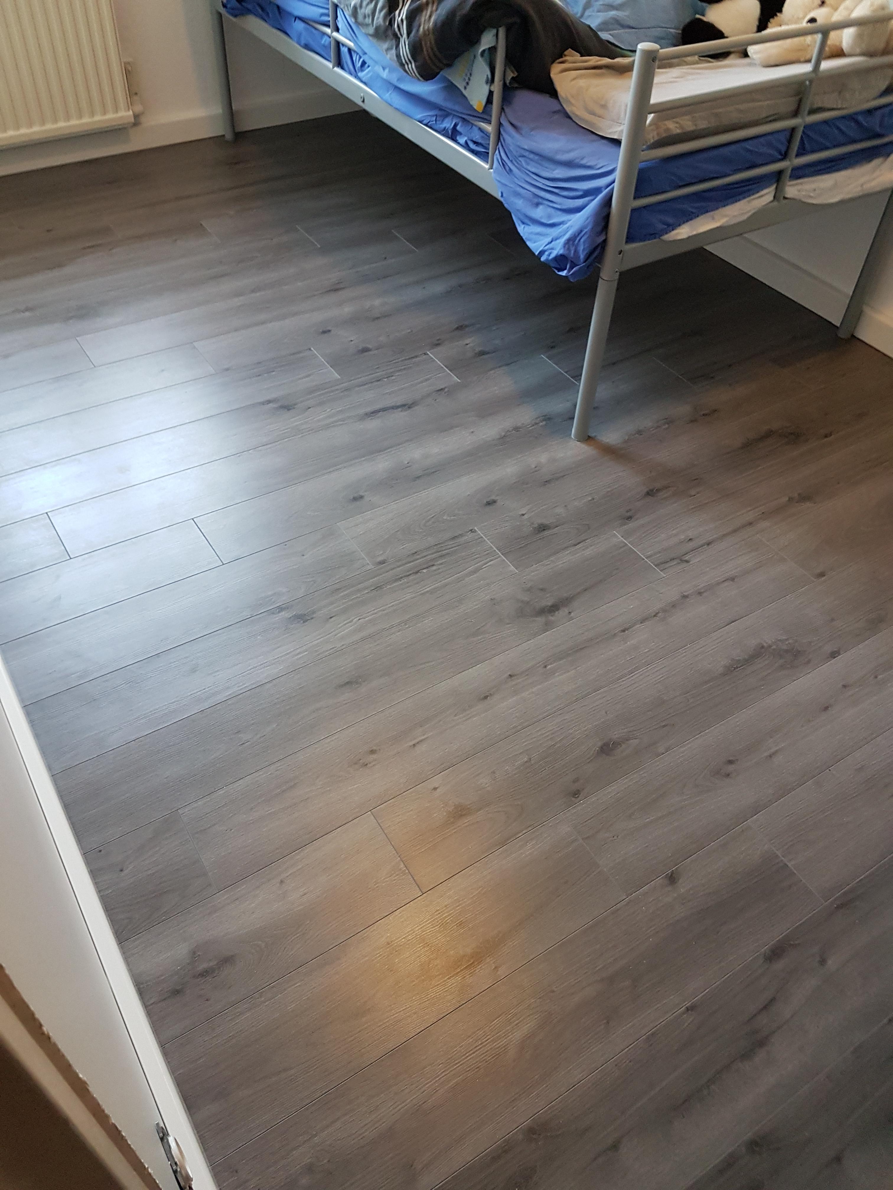 Service pose de parquet 78 entre particuliers
