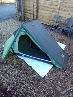 Location : tente Location : tente