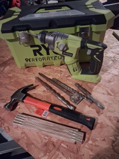 Location : perforateur Location : perforateur