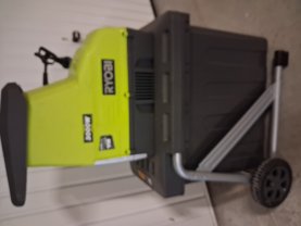 Location : broyeur a vegetaux