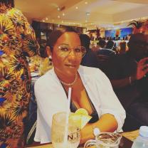 Service : aide aux courses Service : aide aux courses