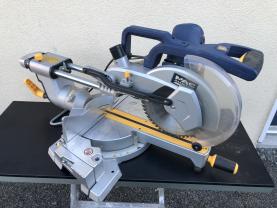 Location : scie a onglet Location : scie a onglet