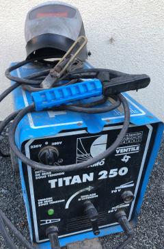 Location : poste a souder Location : poste a souder