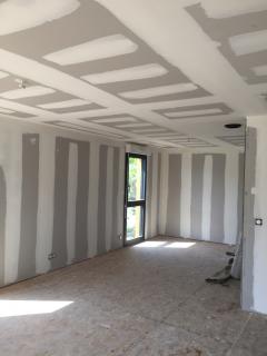 Service : enduiseur Service : enduiseur