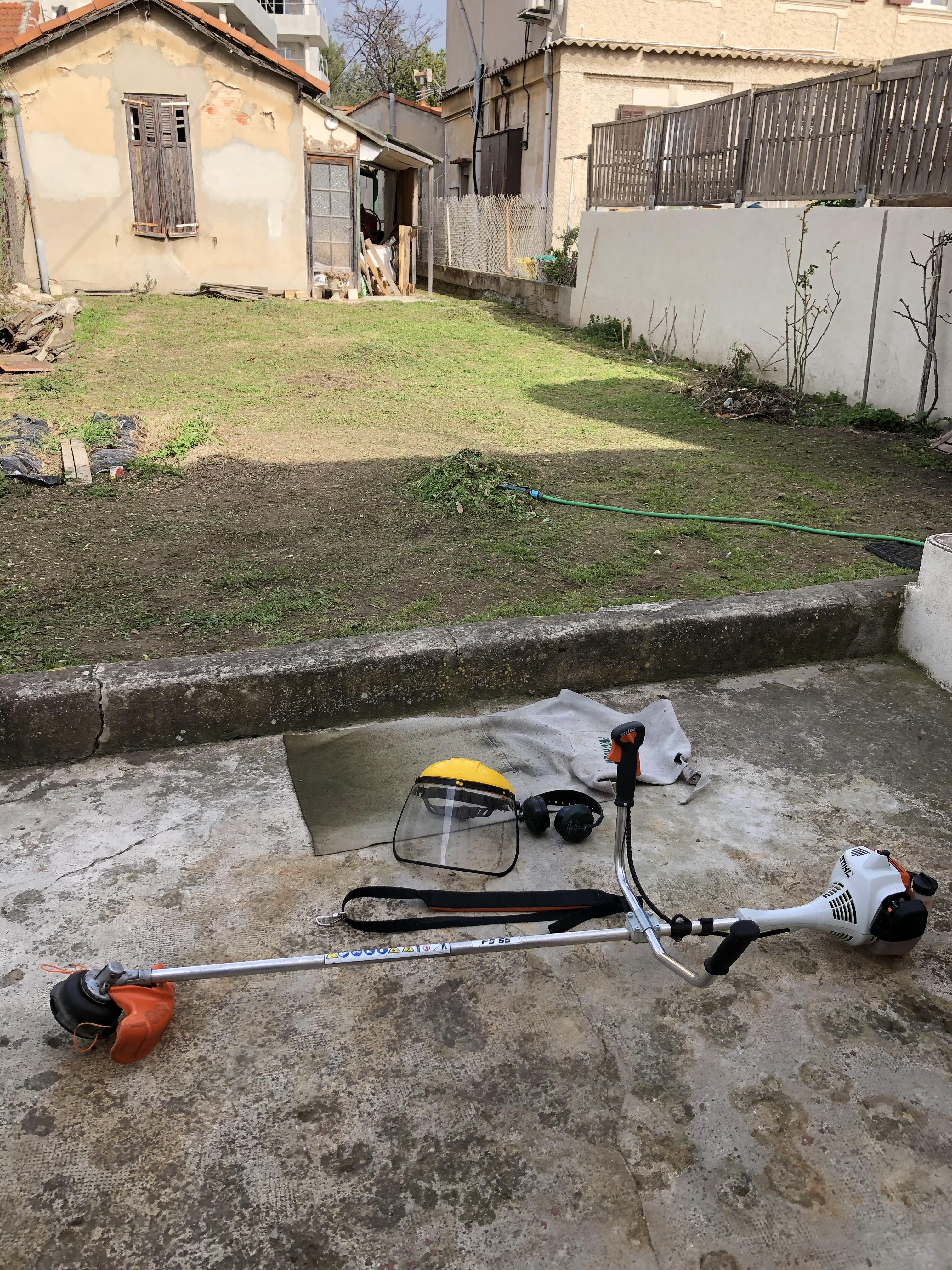 Service debroussaillage 13 entre particuliers