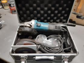 Location : disqueuse Location : disqueuse