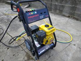 Location : nettoyeur haute pression Location : nettoyeur haute pression