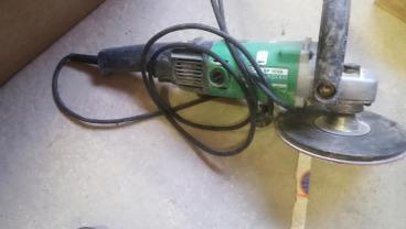 Location : ponceuse Location : ponceuse