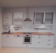 Service : pose de cuisine Service : pose de cuisine