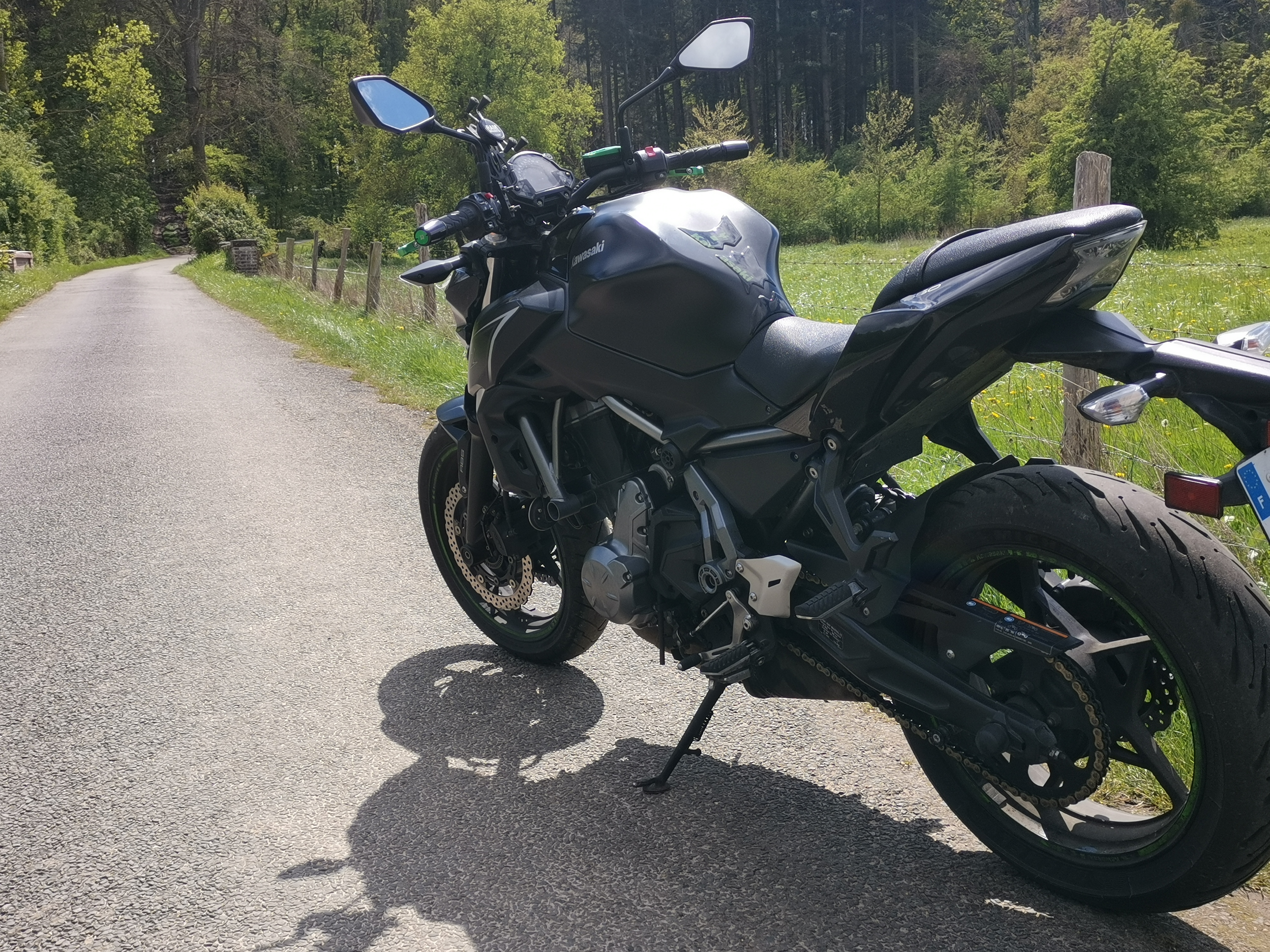 Rental Moto between individuals (60)