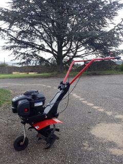 Louer la motobineuse