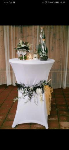 Location : salle reception Location : salle reception