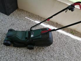 Location : tondeuse Location : tondeuse