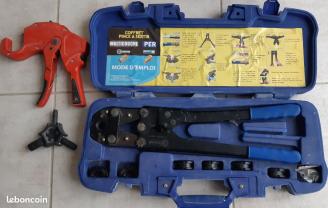 Location : pince a sertir Location : pince a sertir