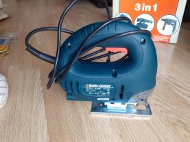 Location : scie sauteuse Location : scie sauteuse