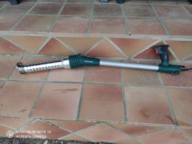 Location : desherbeur Location : desherbeur